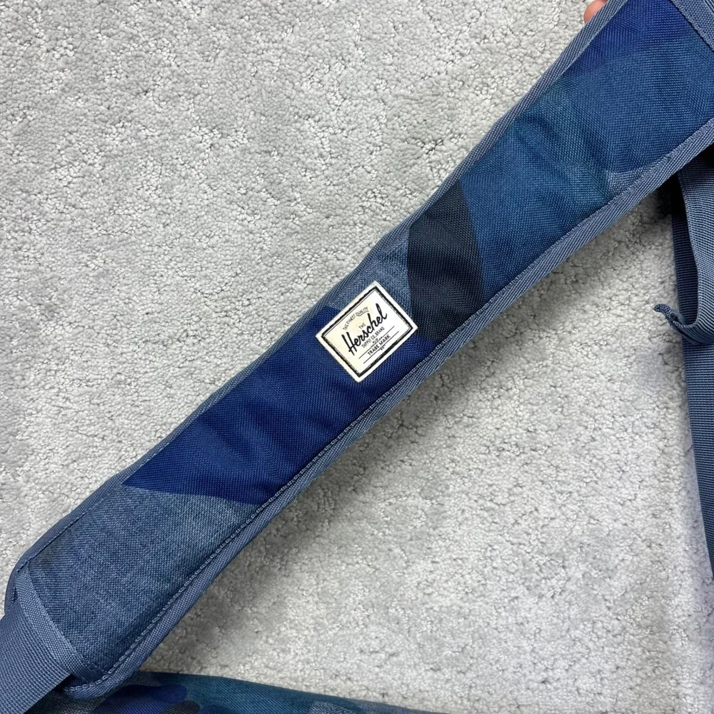 Herschel Supply Co Messenger Bag Blue Geometric‎ Laptop Crossbody School Travel